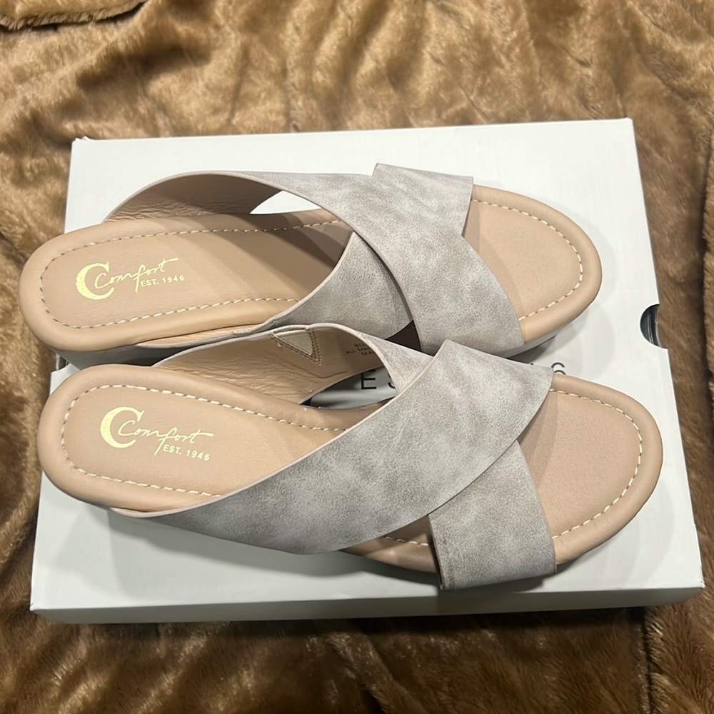 Comfort Silver Wedges!
